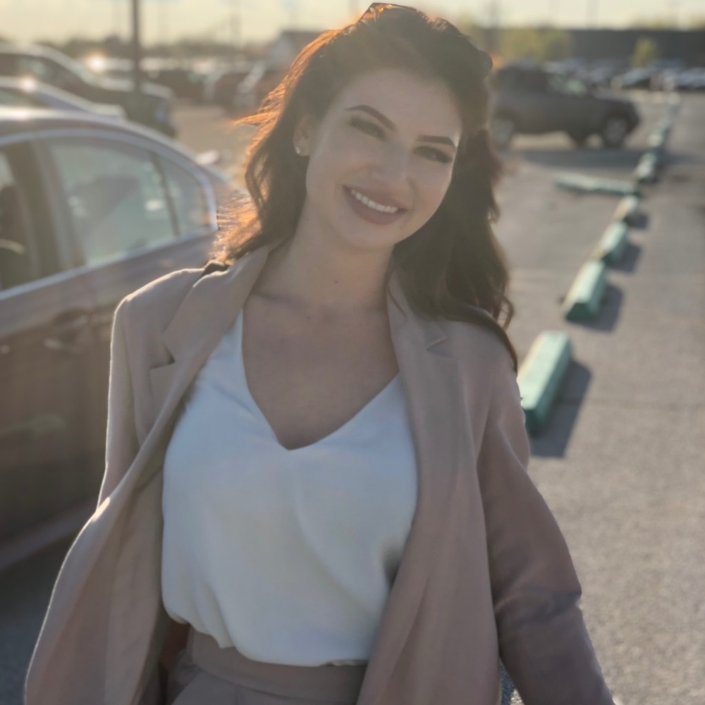 Meet your Posher, Carly